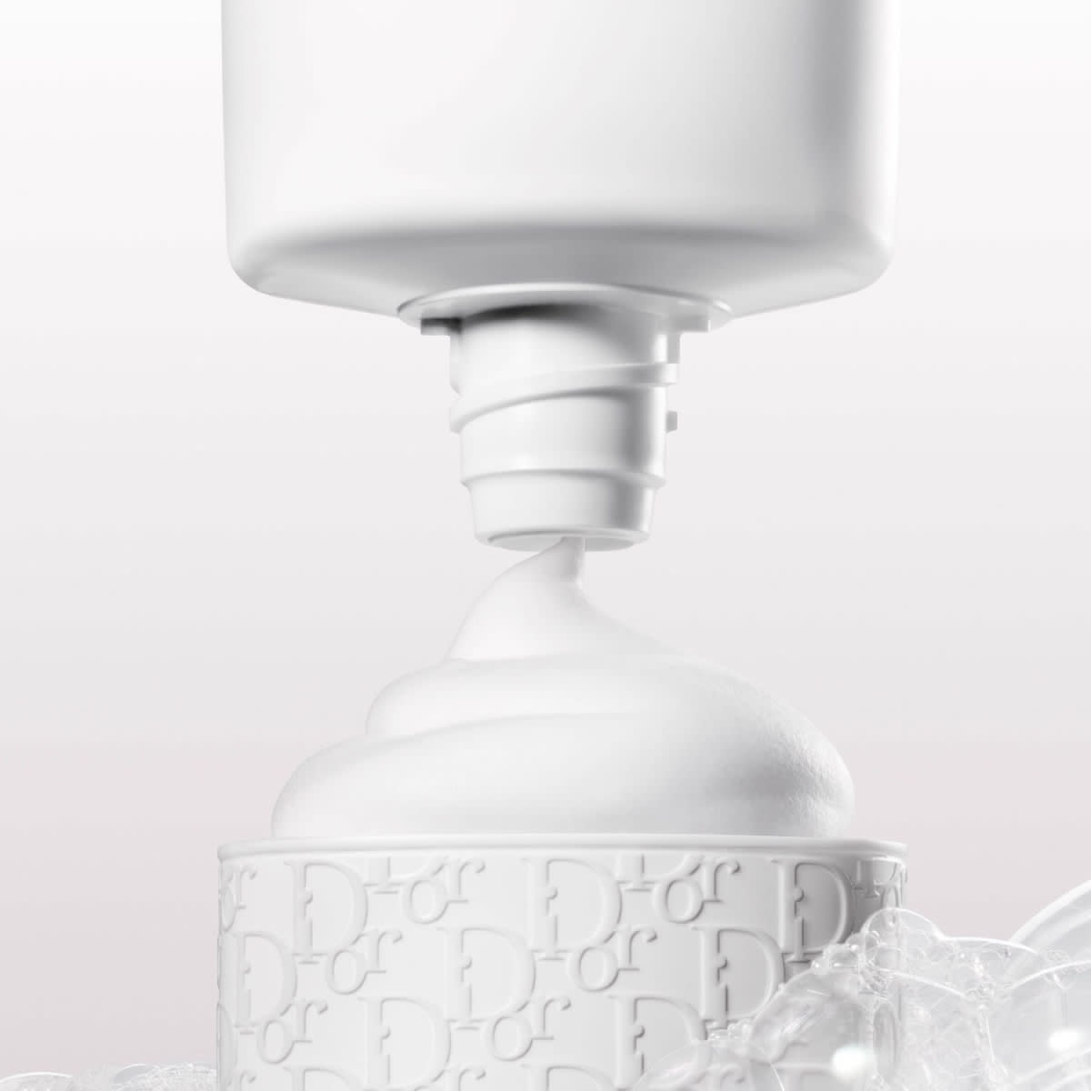 La Mousse Off/on Foaming Cleanser