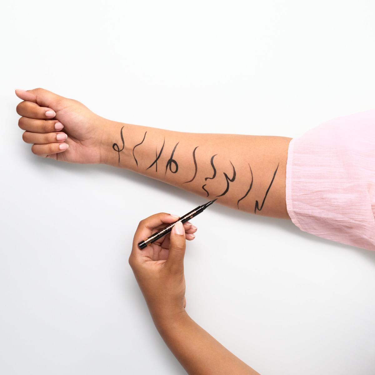 Eyeliner Pen Extra Long-lasting