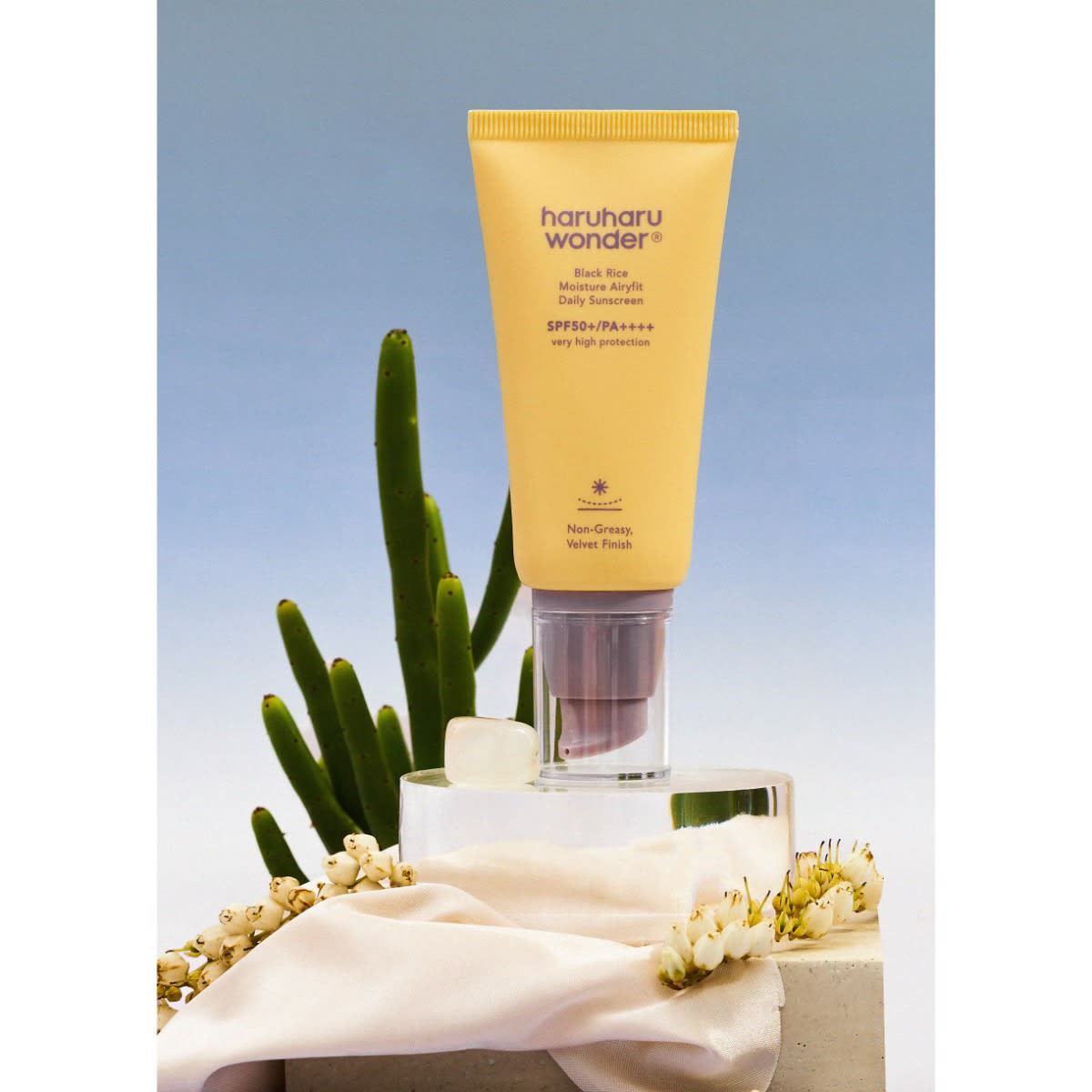 Black Rice Moisture Airyfit Daily Sunscreen Spf50+/pa++++
