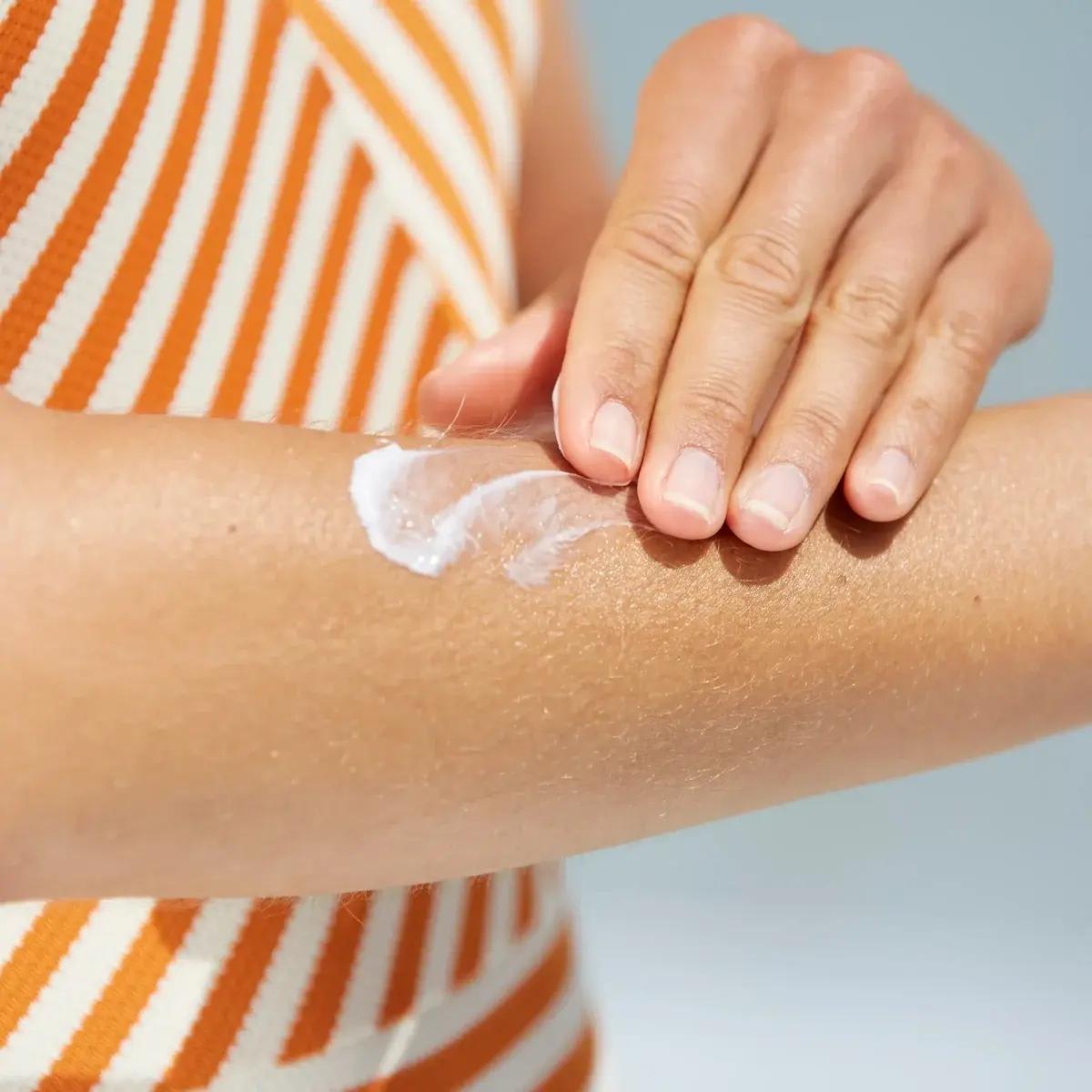 Fotoprotector Aftersun Lotion